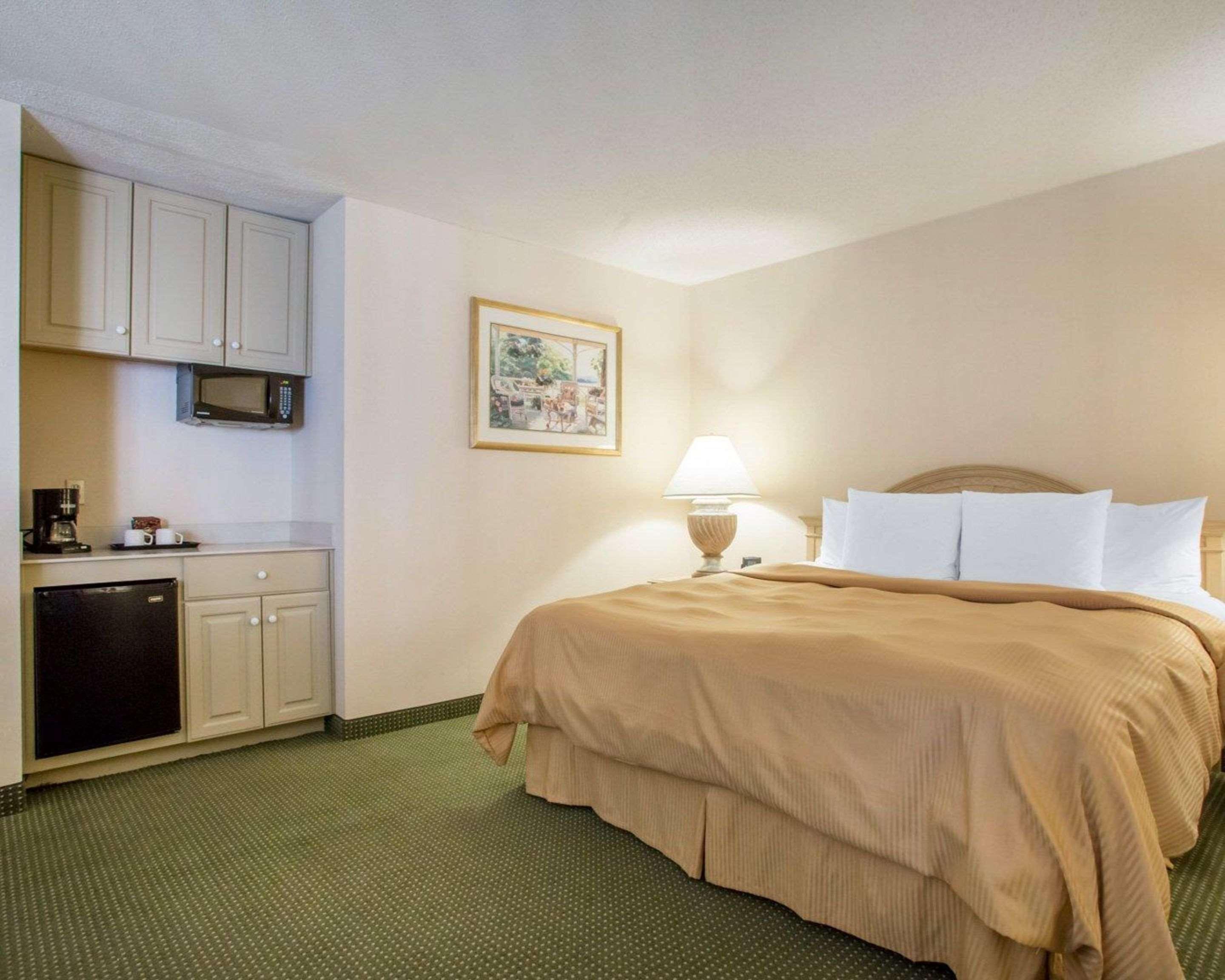 La Quinta Inn & Suites By Wyndham South Holland Bagian luar foto