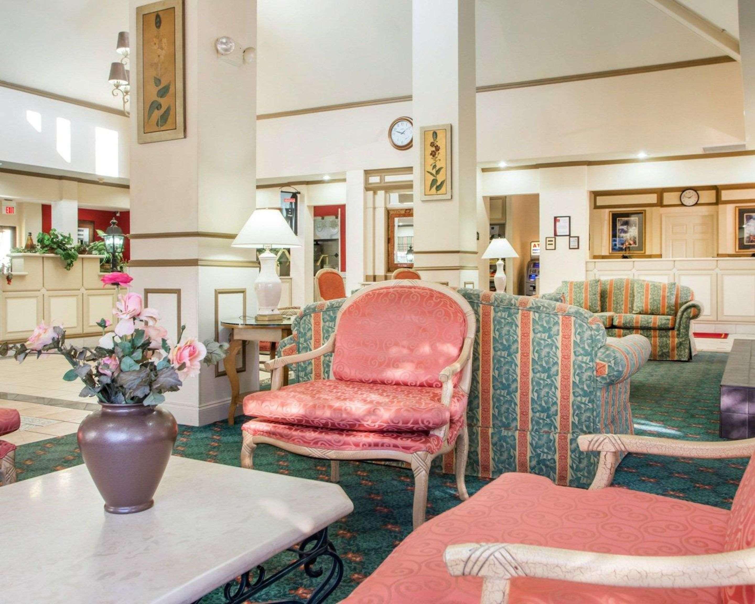 La Quinta Inn & Suites By Wyndham South Holland Bagian luar foto