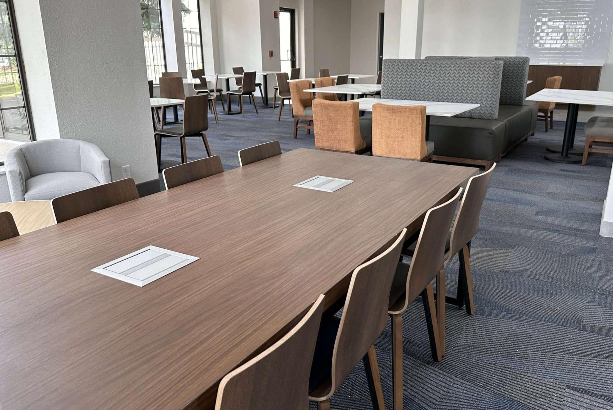 La Quinta Inn & Suites By Wyndham South Holland Bagian luar foto